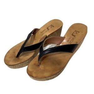 K.JACQUES Women Diorite Thong wedge
Color Black/Tan Size 38